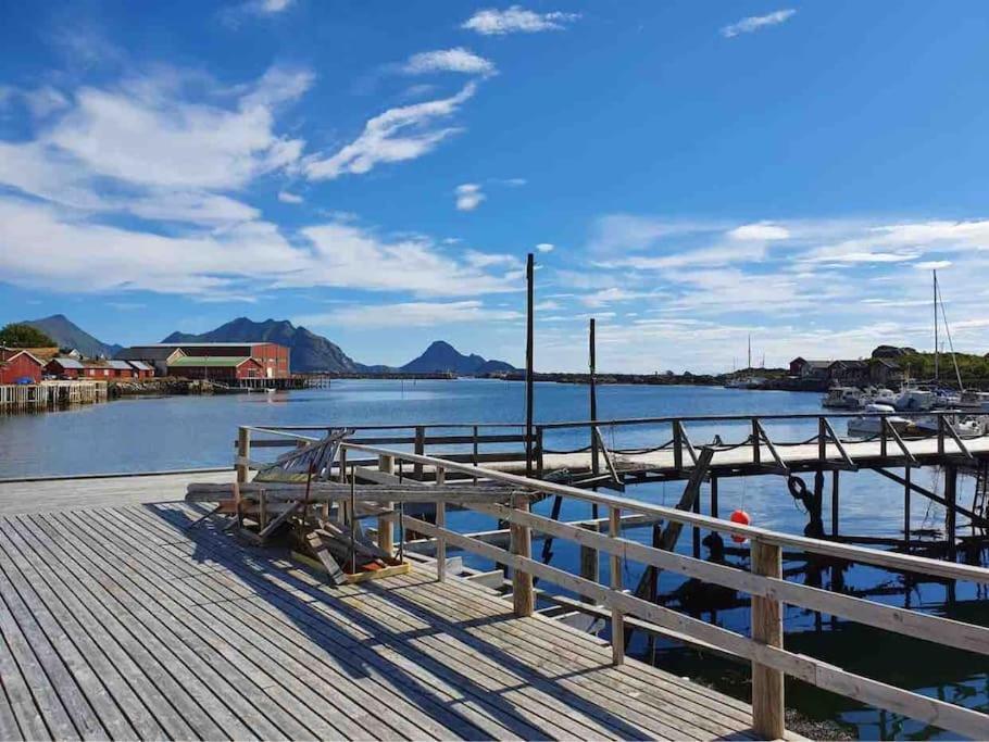 Real Fisherman'S Cabins In Ballstad, Lofoten Екстер'єр фото